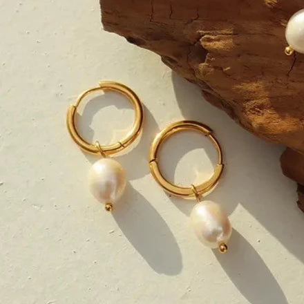 Freshwater Pearl Earrings