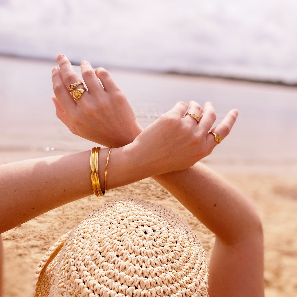 
                      
                        Pattern Ring
                      
                    