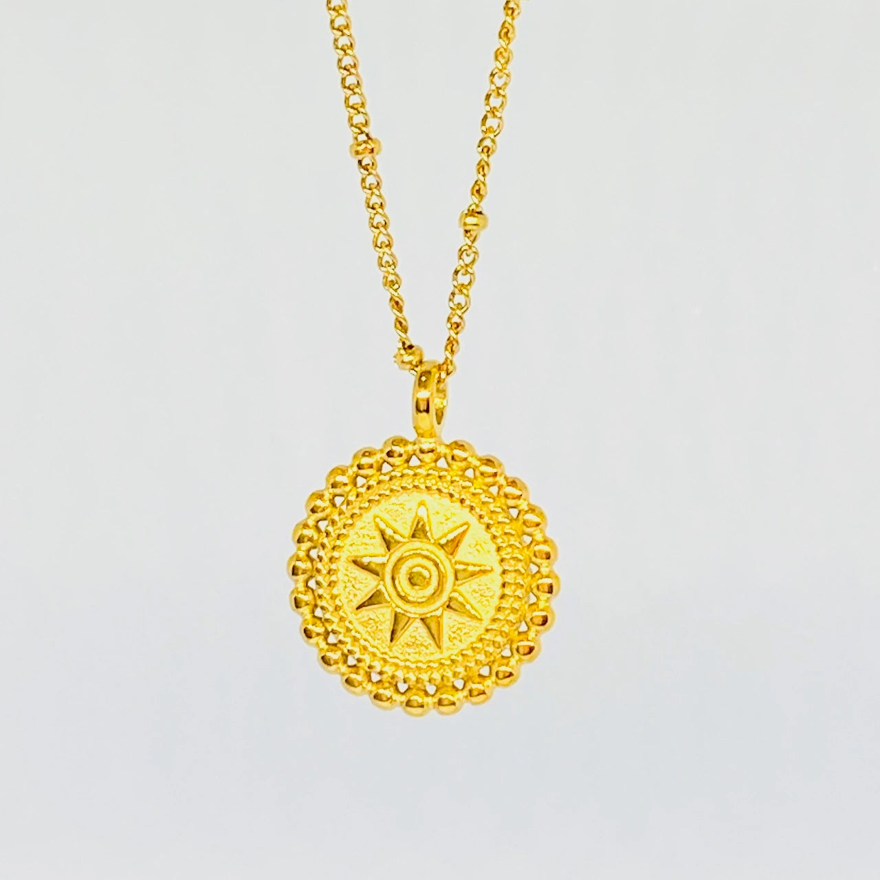 Star Disk Pendant Necklace